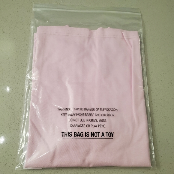 Supreme Old English Rhinestone Light Pink S/S Top - Picture 5 of 7